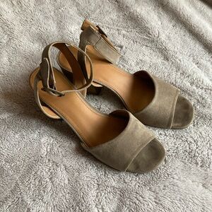 Universal Thread Chunky Peep Toe Sandals